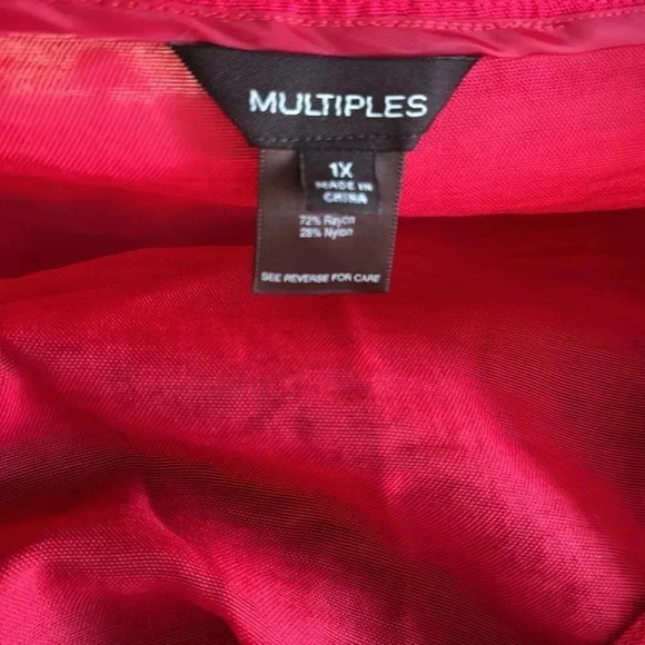 Multiples plus size 1X red lightweight partly sheer jacket rayon/nylon blend - Picture 4 of 4